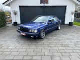 Mercedes-Benz 190 AVANTGARDE AZURRO