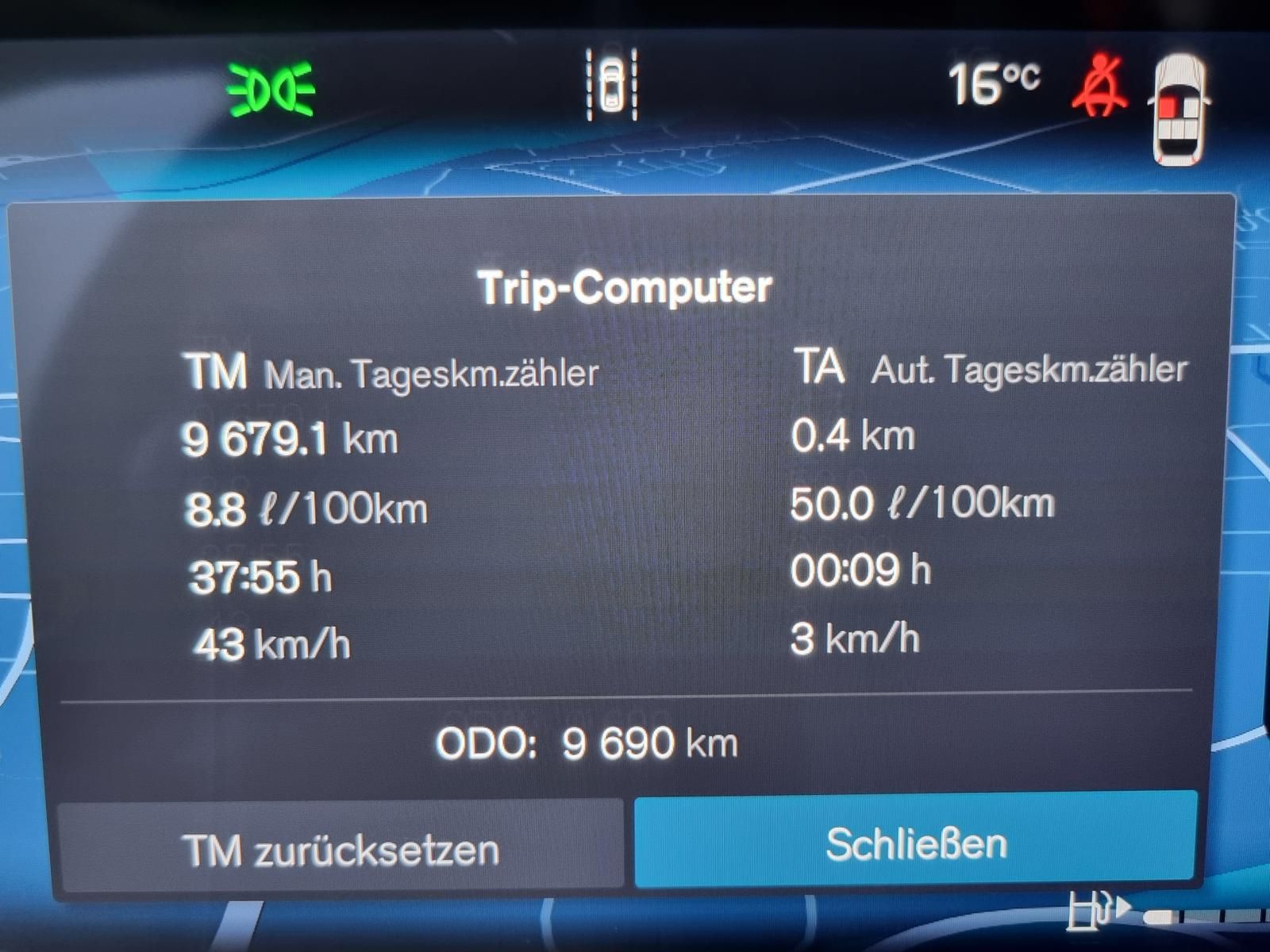 Fahrzeugabbildung Volvo XC40 B3 Plus Black Edition 'Standheizung'