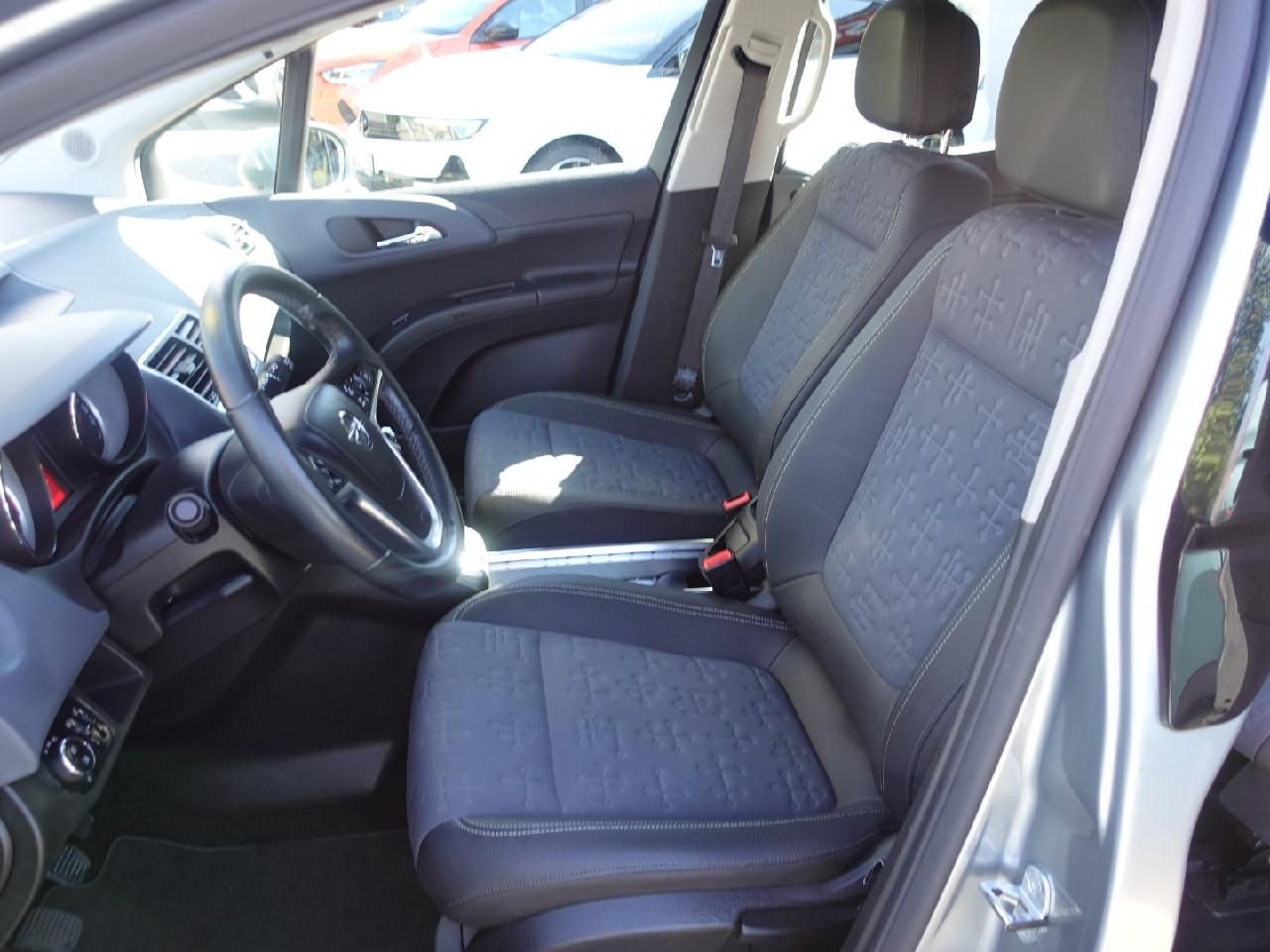 Fahrzeugabbildung Opel Meriva B 1,4 Innovation
