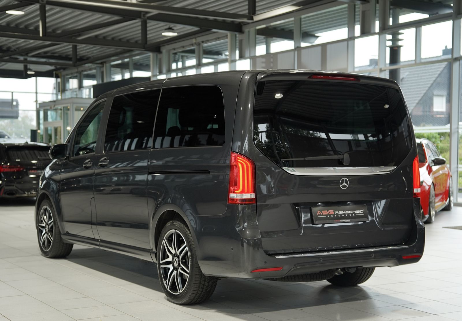 Mercedes Benz V 300