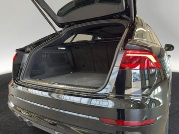 Audi Q8 - 7