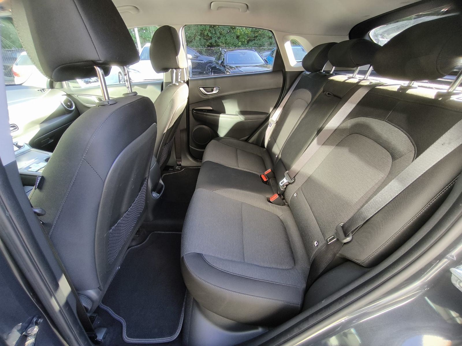 Fahrzeugabbildung Hyundai Kona Trend NAVI+LED+SHZ+HEADUP+KAMERA+ACC+WP+