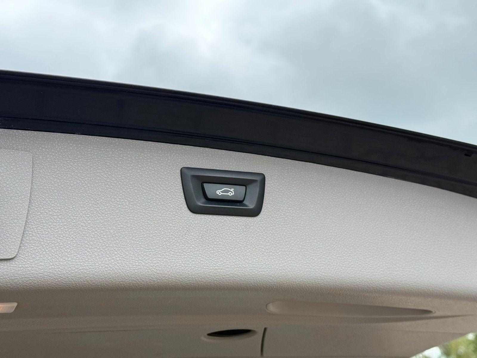 BMW 320 2015 — photo 9