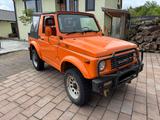 Suzuki SJ Samurai Deluxe Cabrio Deluxe - Suzuki SJ Samurai Deluxe mit Benzin-Antrieb
