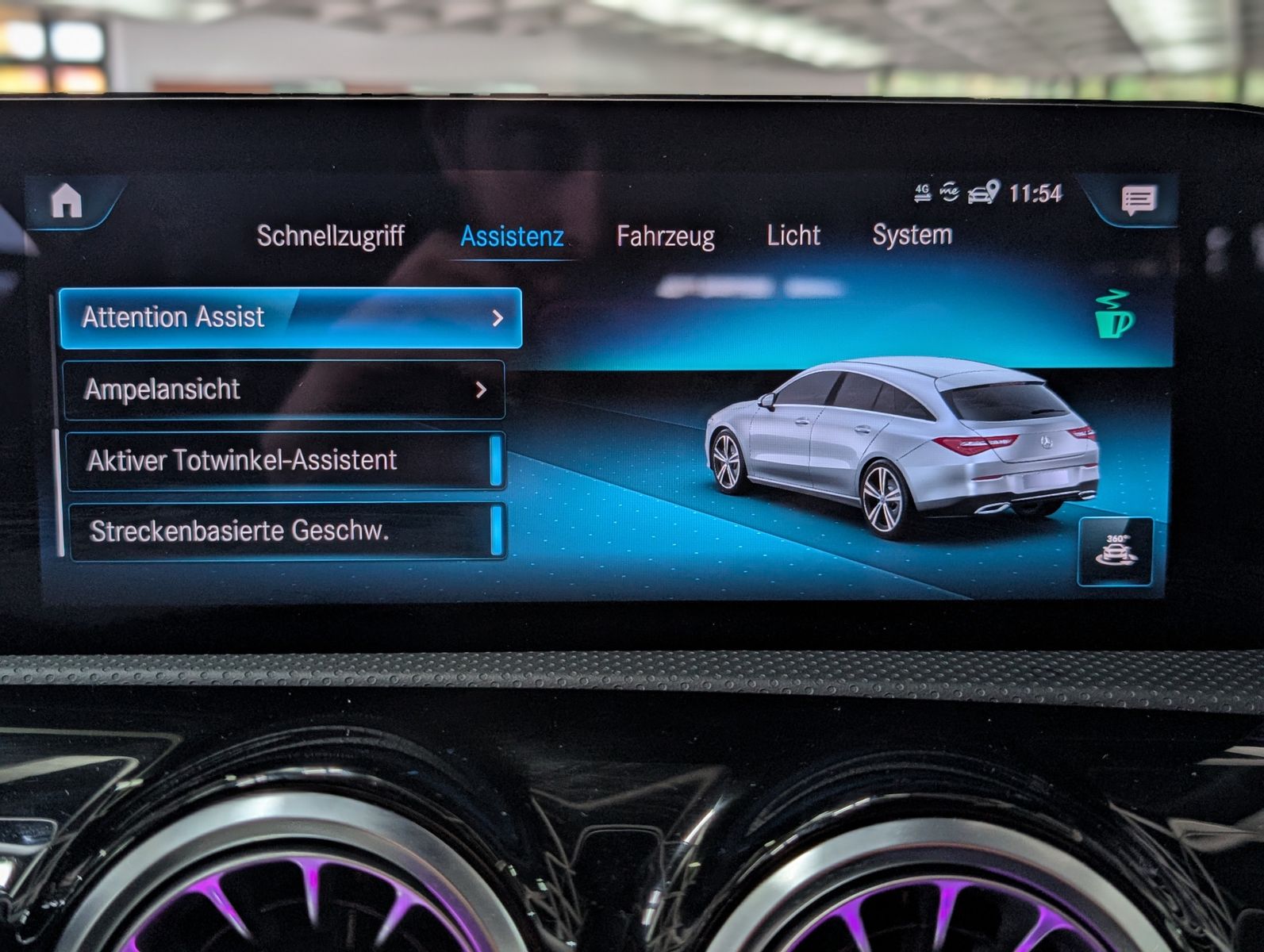 Fahrzeugabbildung Mercedes-Benz CLA 220 d SB MULTIBEAM LEDER DISTR HIGHEND 18