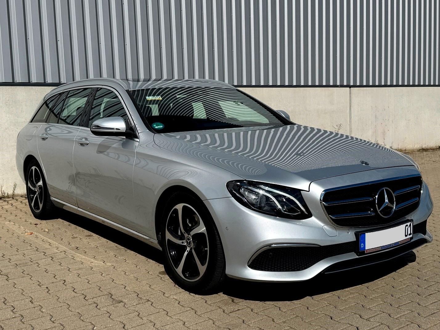 Mercedes-Benz E 220 E T-Modell Avantgarde