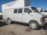 Dodge 1988 Dodge Panel Van Lang. V8, Autom. California - Dodge RAM: Kleinbus