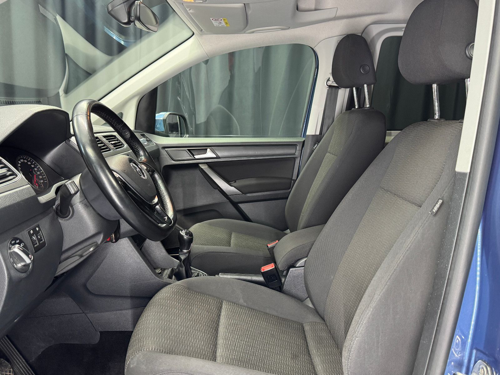 Fahrzeugabbildung Volkswagen Caddy PKW Comfortline BMT 1.4 TSI|NAVI|PDC|