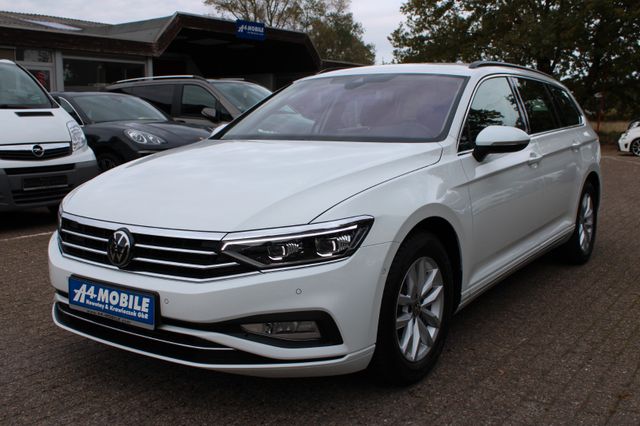 Volkswagen Passat Variant Business 1.5 TSI DSG LED SHZ Navi