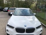 BMW X1 Allrad mit neuer Standheizung - BMW X1 mit Diesel-Antrieb: Limousine