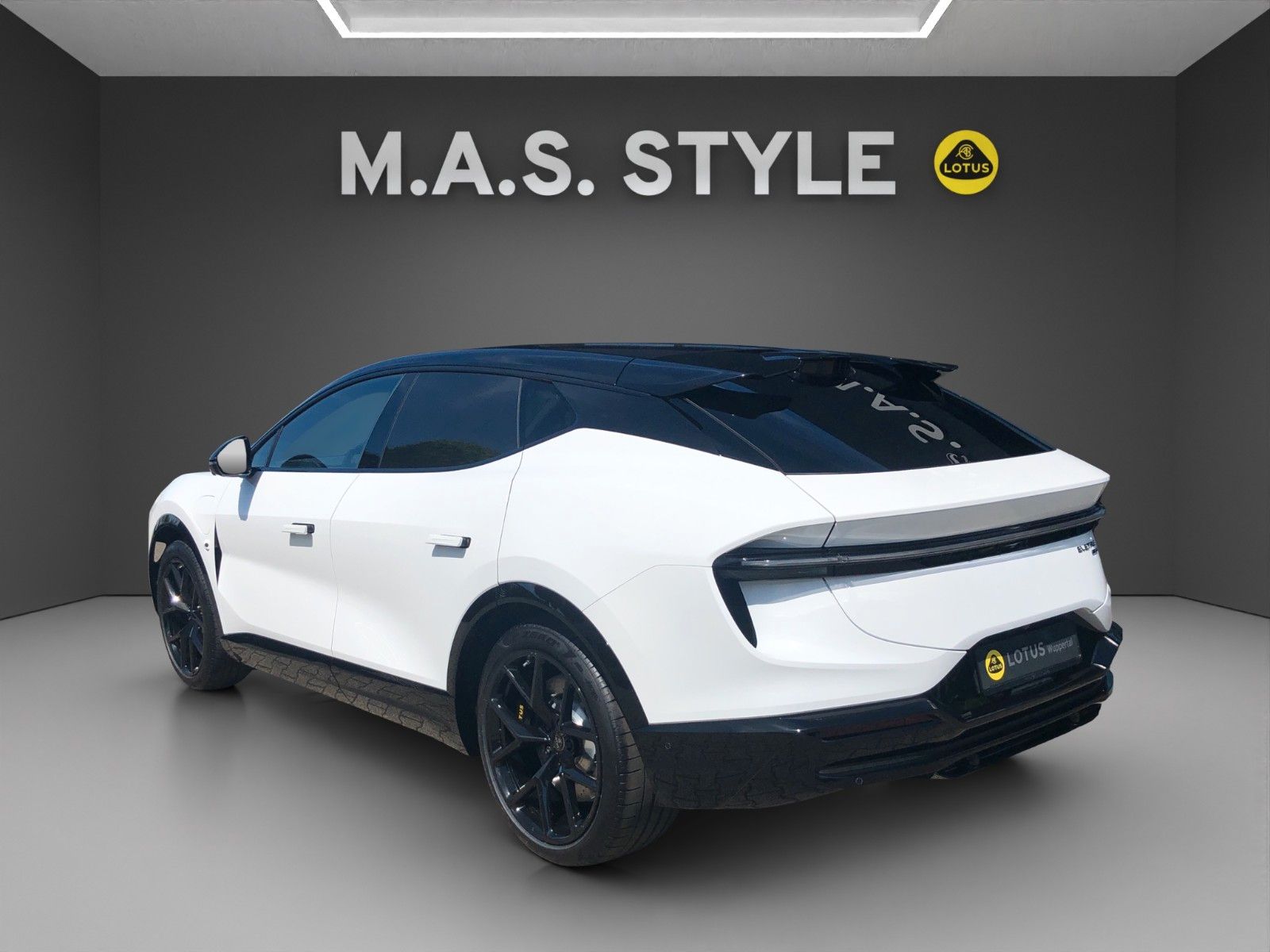 Fahrzeugabbildung Lotus Eletre 600 GT SE Vollleder schwarz
