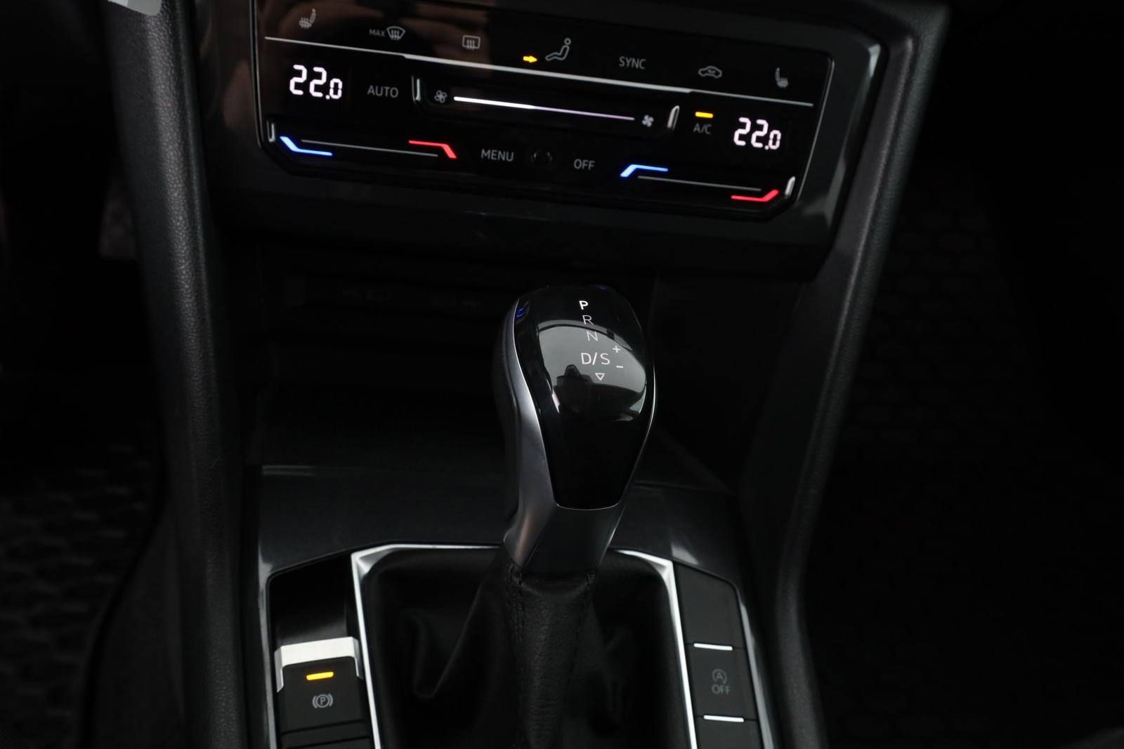 Volkswagen Tiguan Allspace 1.5 TSI DSG Life NAVI AHK, миниатюра 16