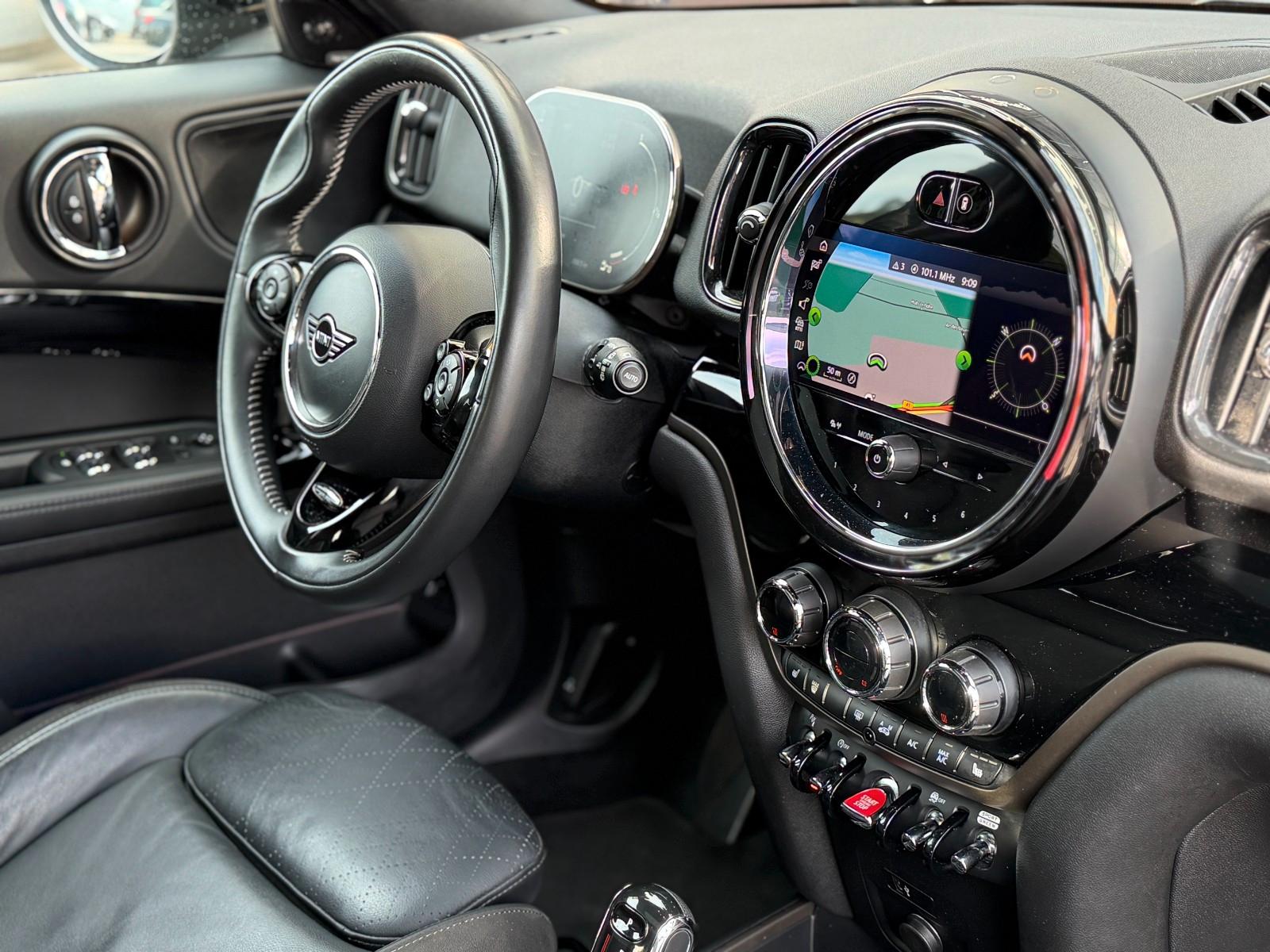 MINI Countryman Cooper S /Pano/Navi/18''Alu