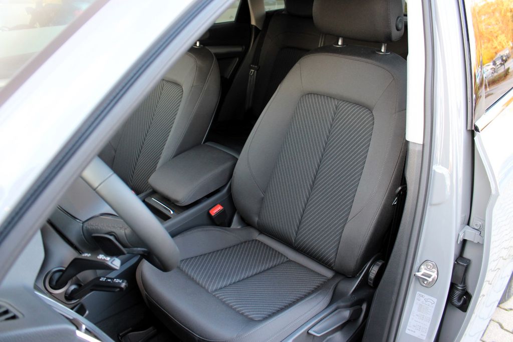 AUDI Q5 40 TDI/MAGNETIC RIDE/MATRIX/ADVANCED AUDI Q5 40 TDI/MAGNETIC RIDE/MATRIX/ADVANCED