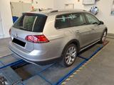 Volkswagen Golf Variant Alltrack 2.0 TDI 4M DSG Stdhz Pano - Volkswagen Golf mit Diesel-Antrieb: Standheizung, Kombi, 2.0