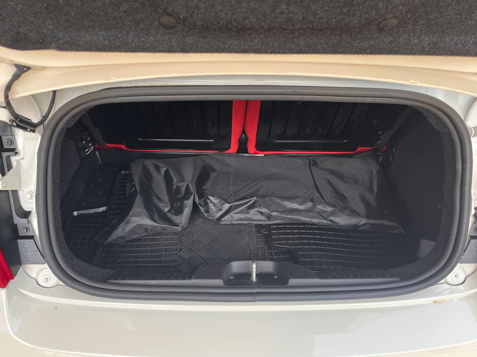 Fahrzeugabbildung Abarth 595C 1.4 Turbo