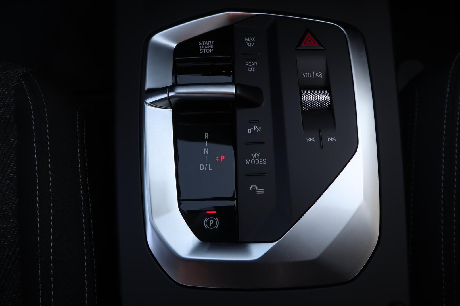 BMW 120 Hatch DAB/LED/Komfortzg/AHK/RFK