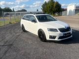 Skoda Škoda Octavia III RS Combi 2.0 TDI 184 PS ACC
