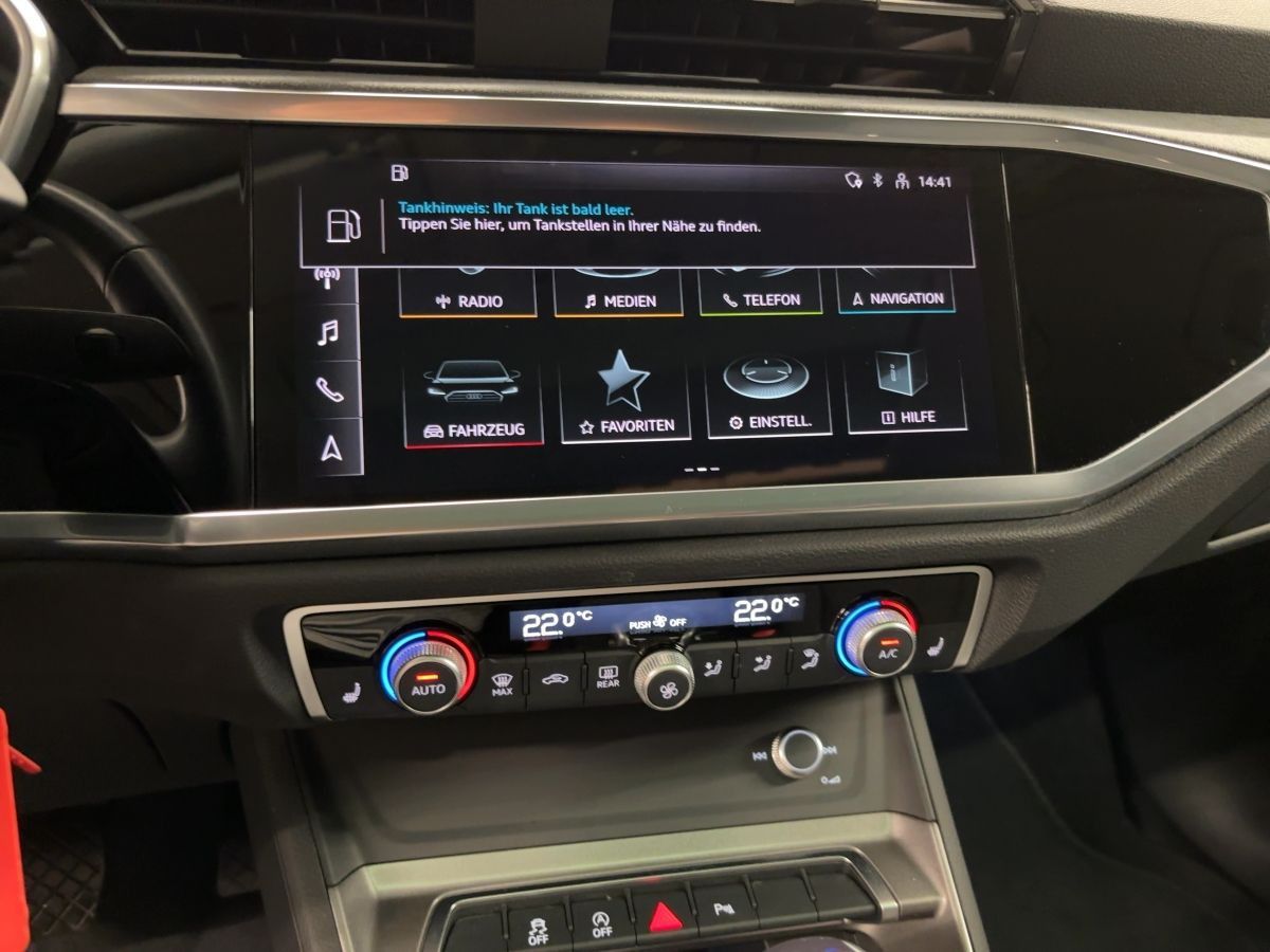 Audi Q3 advanced 40 TDI qu.S tr. STDHZG RFK PANO LED foto 14