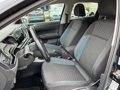 Fahrzeugabbildung Volkswagen Polo 1.0 MPI IQ.Drive CLIMATRONIC SHZ