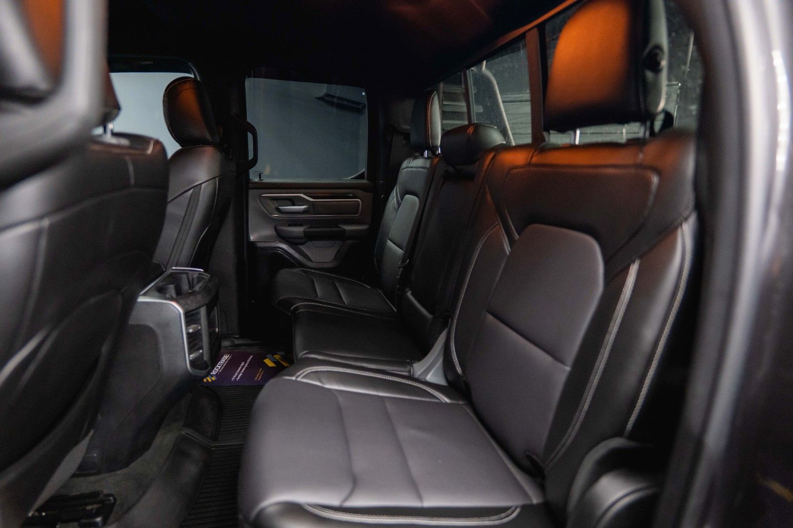 Fahrzeugabbildung Dodge RAM 5.7 V8 HEMI 4x4 OFFROAD Night Limited 19%