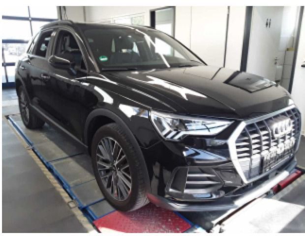 Audi Q3 TFSI e 45 S tronic S line Virtual*Kamera*LED* imagem 2