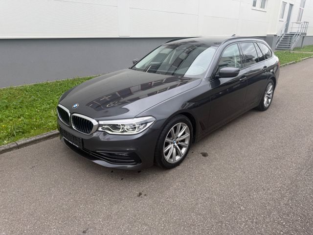 BMW 520d Sport Line*LIVE-COCKPIT*LED*ACC*NAV*KAM*18