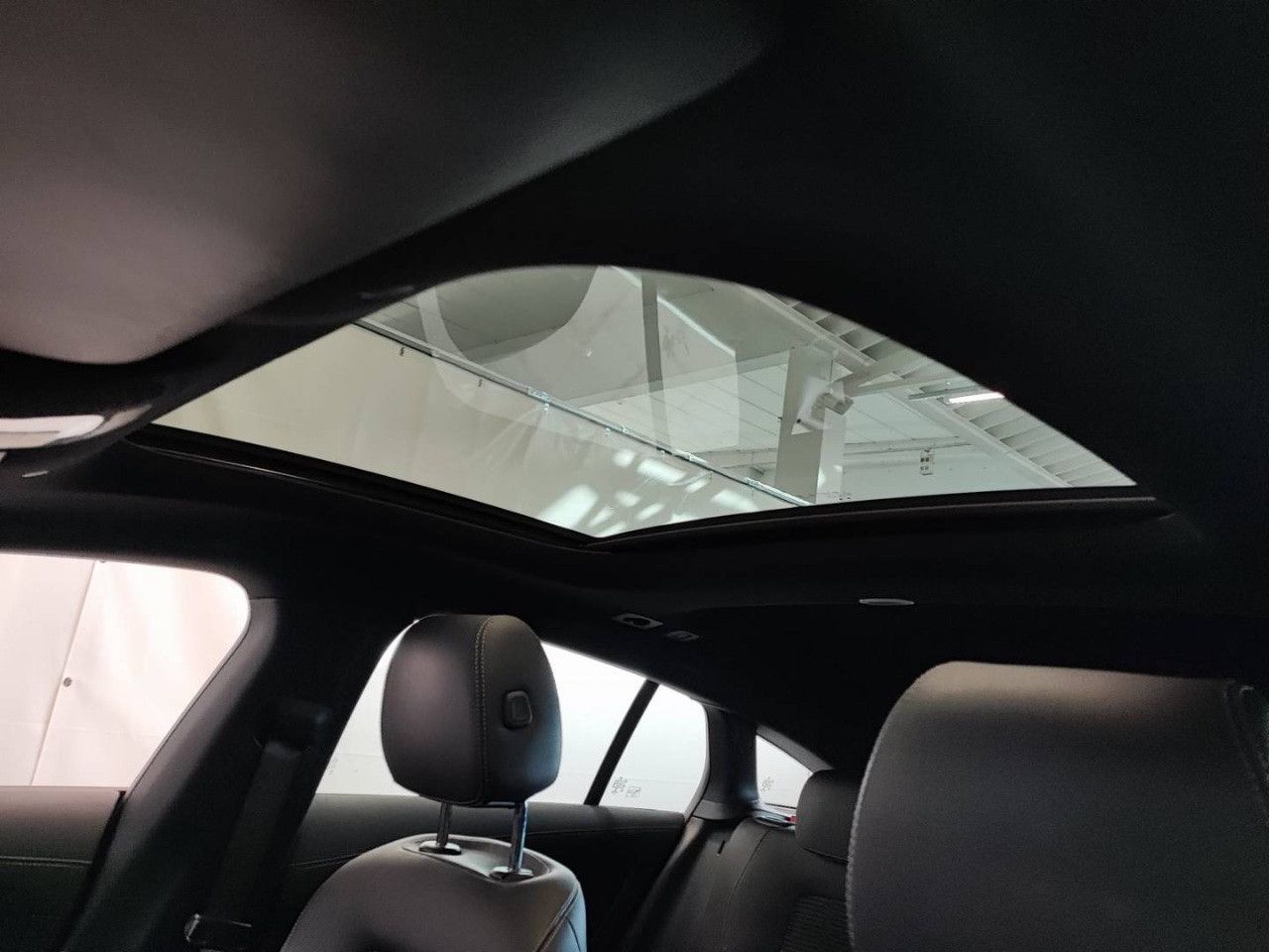 Mercedes-Benz CLA 200 TETTO IVA ESPOSTA imagem 3