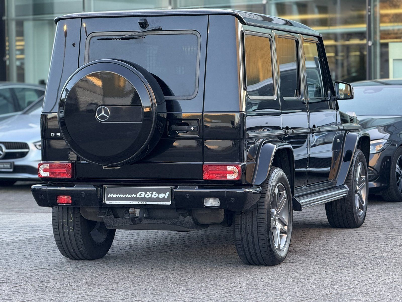 Fahrzeugabbildung Mercedes-Benz G 500 AHK*SCHIEBEDACH*STANDHEIZUNG+HARMAN-KARDON