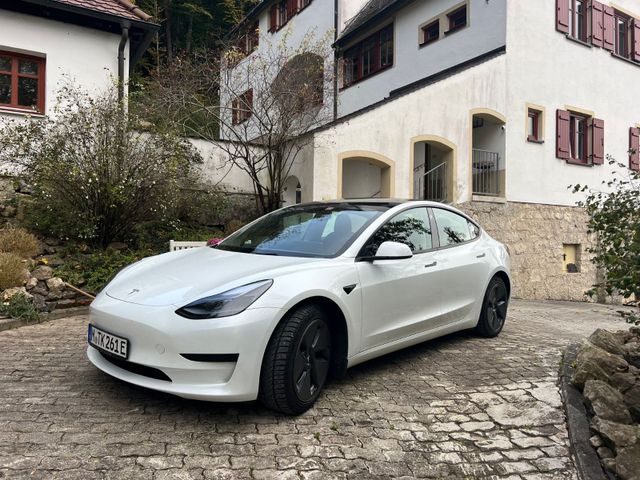 Tesla Model 3 Hinterradantrieb RWD | AHK | Garantie