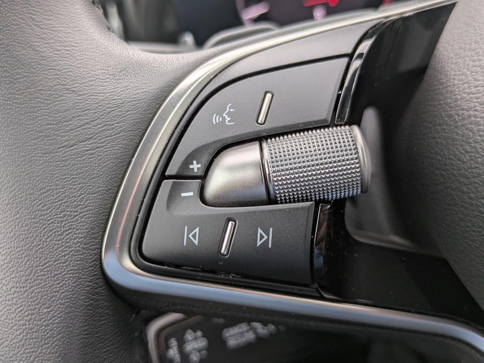Fahrzeugabbildung SKODA Superb 2.0 TDI 4x4 Selection MATRIX*AHK*5J GAR.
