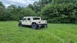 Hummer H1 Zivilversion mit Überrollkäfig und Sportsitze - Hummer H1 mit Diesel-Antrieb: Geländewagen