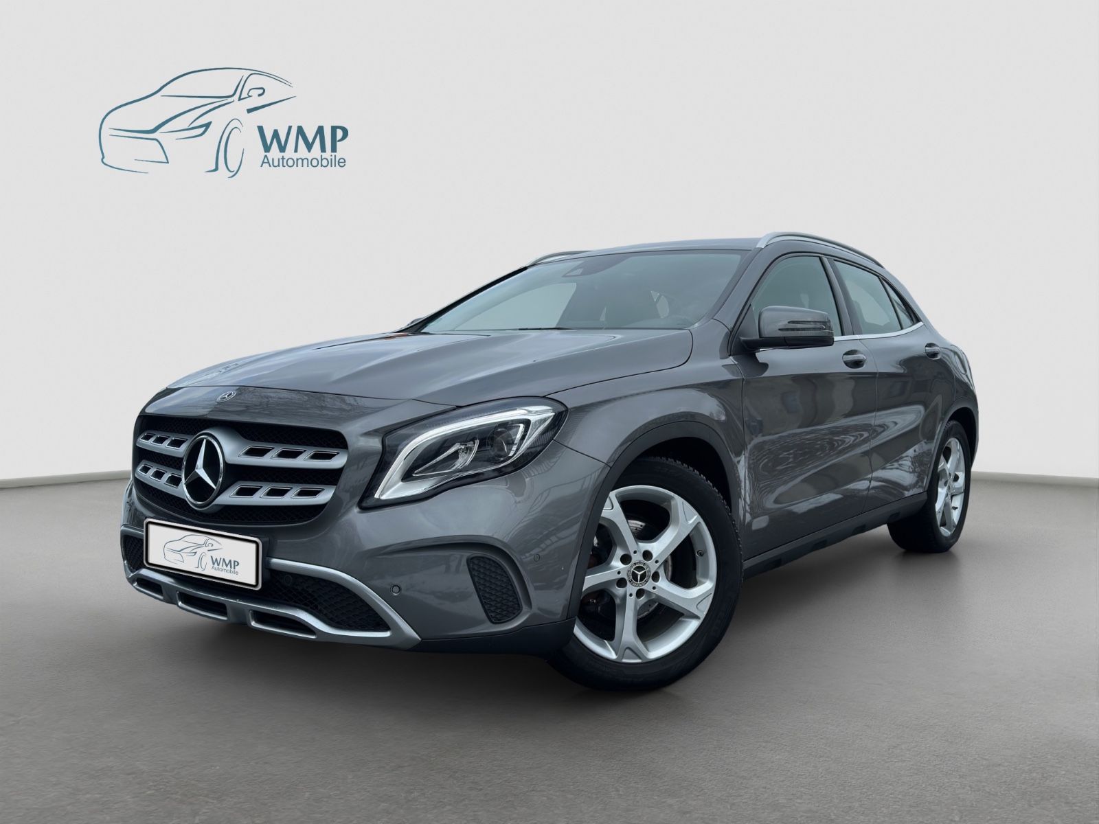 MERCEDES-BENZ GLA 180 CDI/Comand/LED/PDC/II.Hd/Keyless/