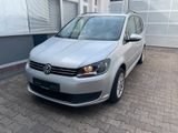 Volkswagen Touran Comfortline*7-SITZER*NAVI*PARKSENSOREN* - Volkswagen Touran in Stuttgart
