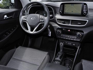 Hyundai TUCSON - 11