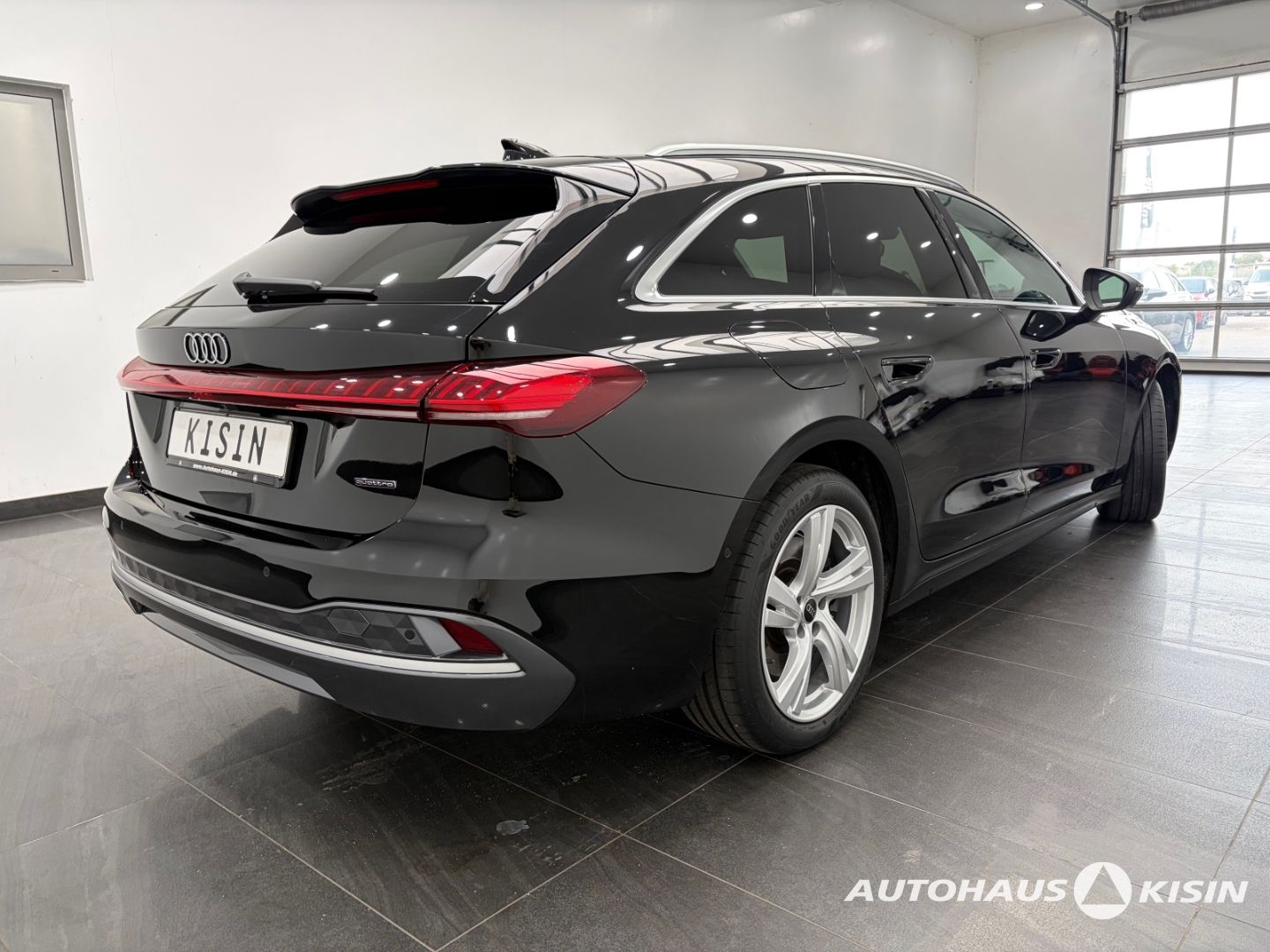 Audi A5 Avant 2.0 TDI quattro 360°Kamera Soundsys foto 4