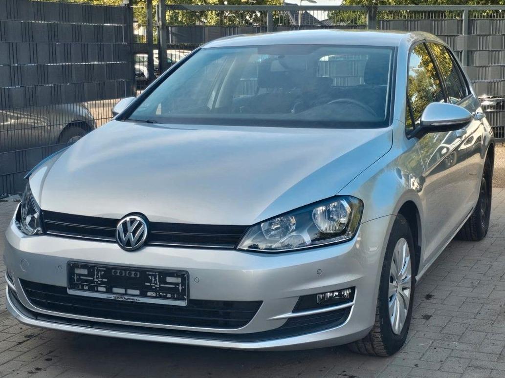 Volkswagen Golf VII Lim. Automatik*KLIMA*WENIG KM*