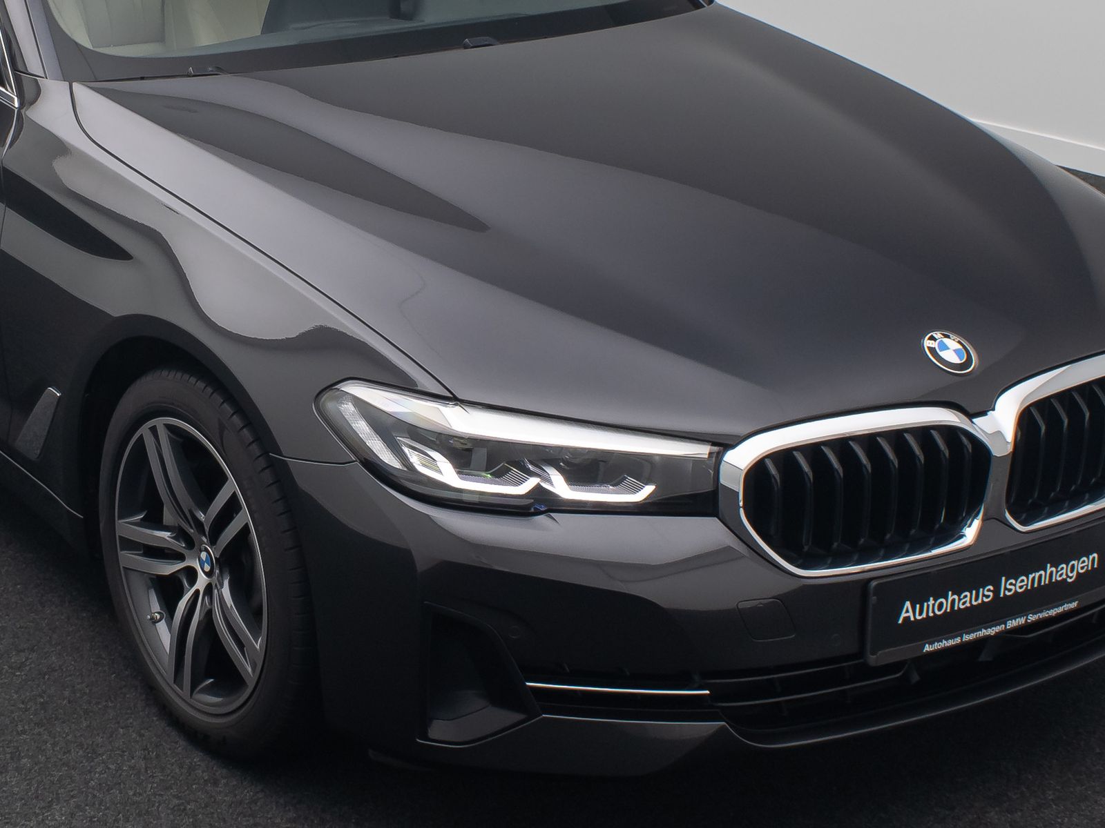 Fahrzeugabbildung BMW 530e Panorama Alarm DAB H/K Leder Sport 19Zoll