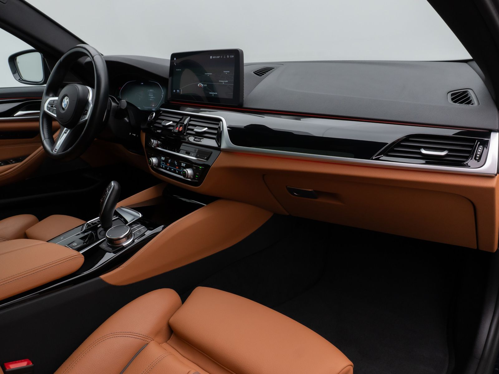 Fahrzeugabbildung BMW 530d xD M Sport Pano Kamera Laser HUD H/K 20Zoll