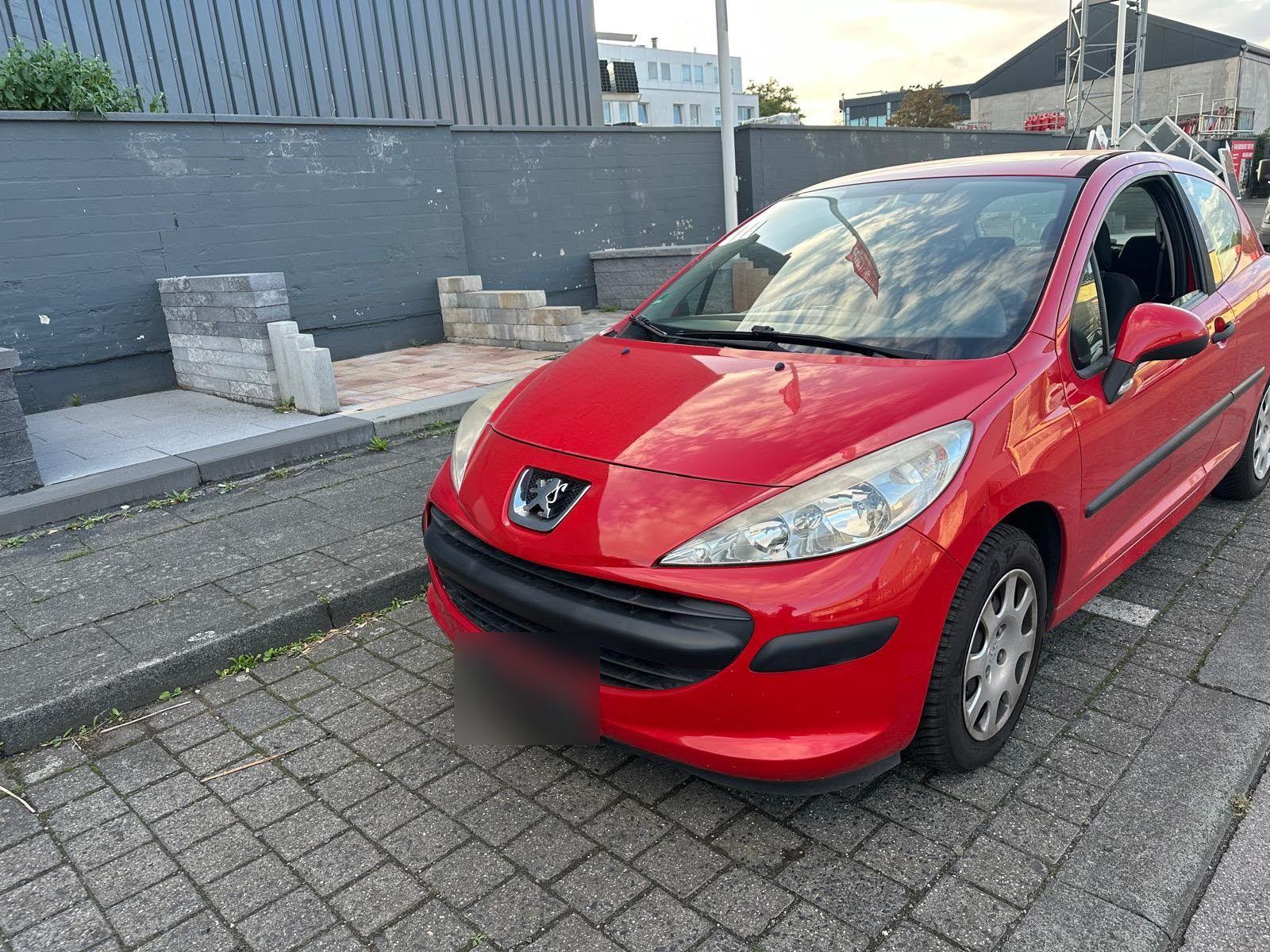 Peugeot 207
