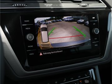 Volkswagen Touran 1.5 TSI Highline 7-Sitzer IQ  Navi DSG