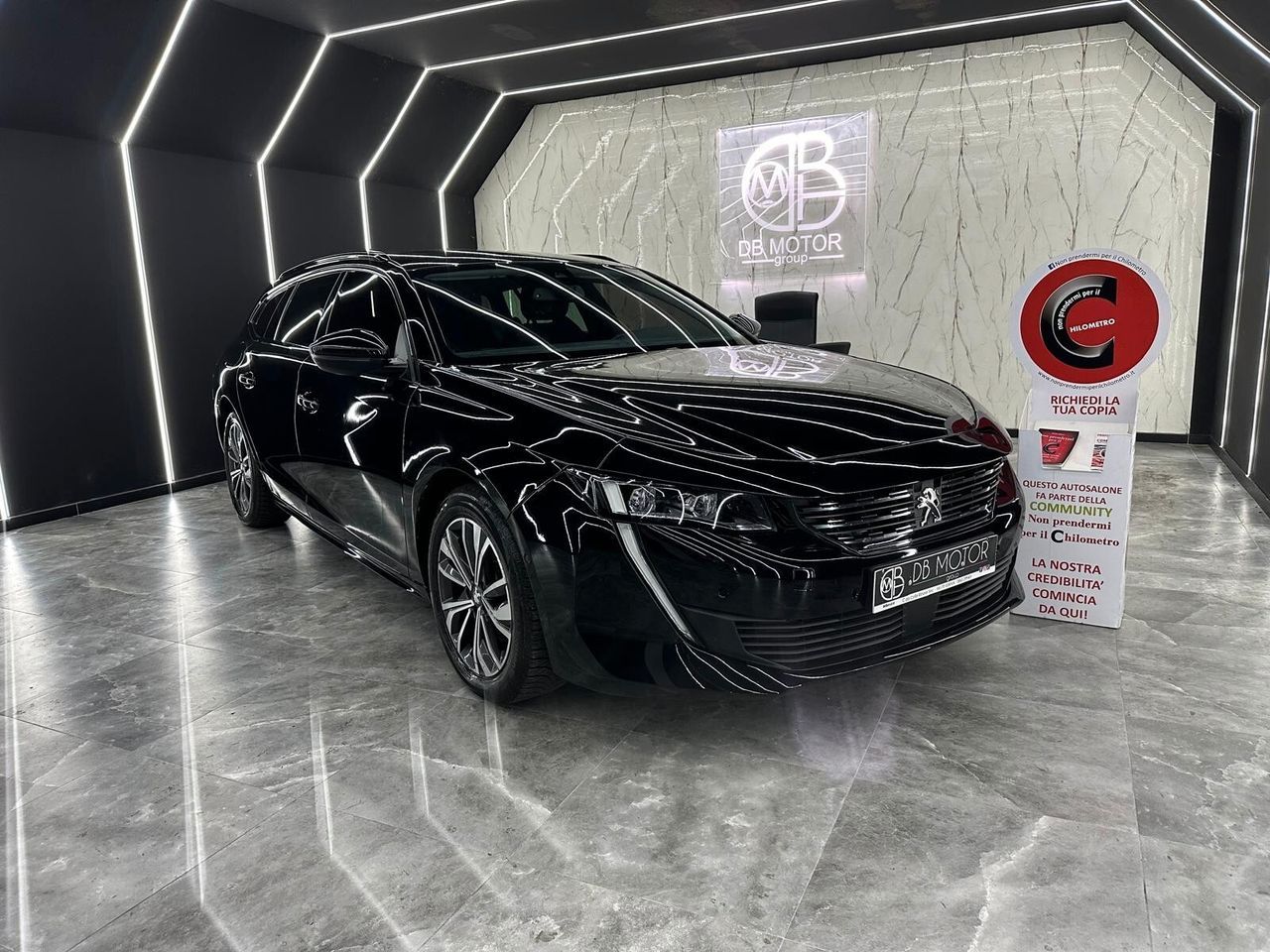 Peugeot 508 BlueHDi 130 Stop&Start EAT8 SW Allur imagem 2