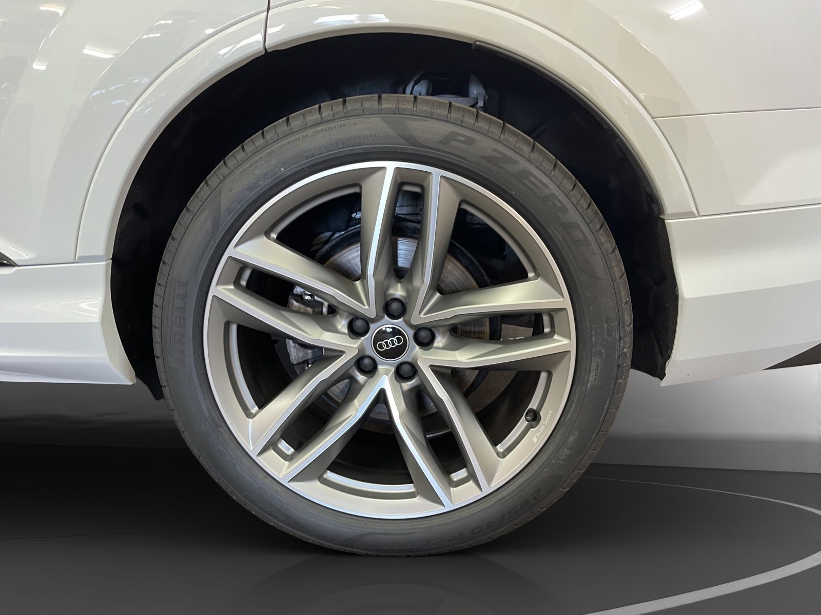 Audi Q7 - Bild 14