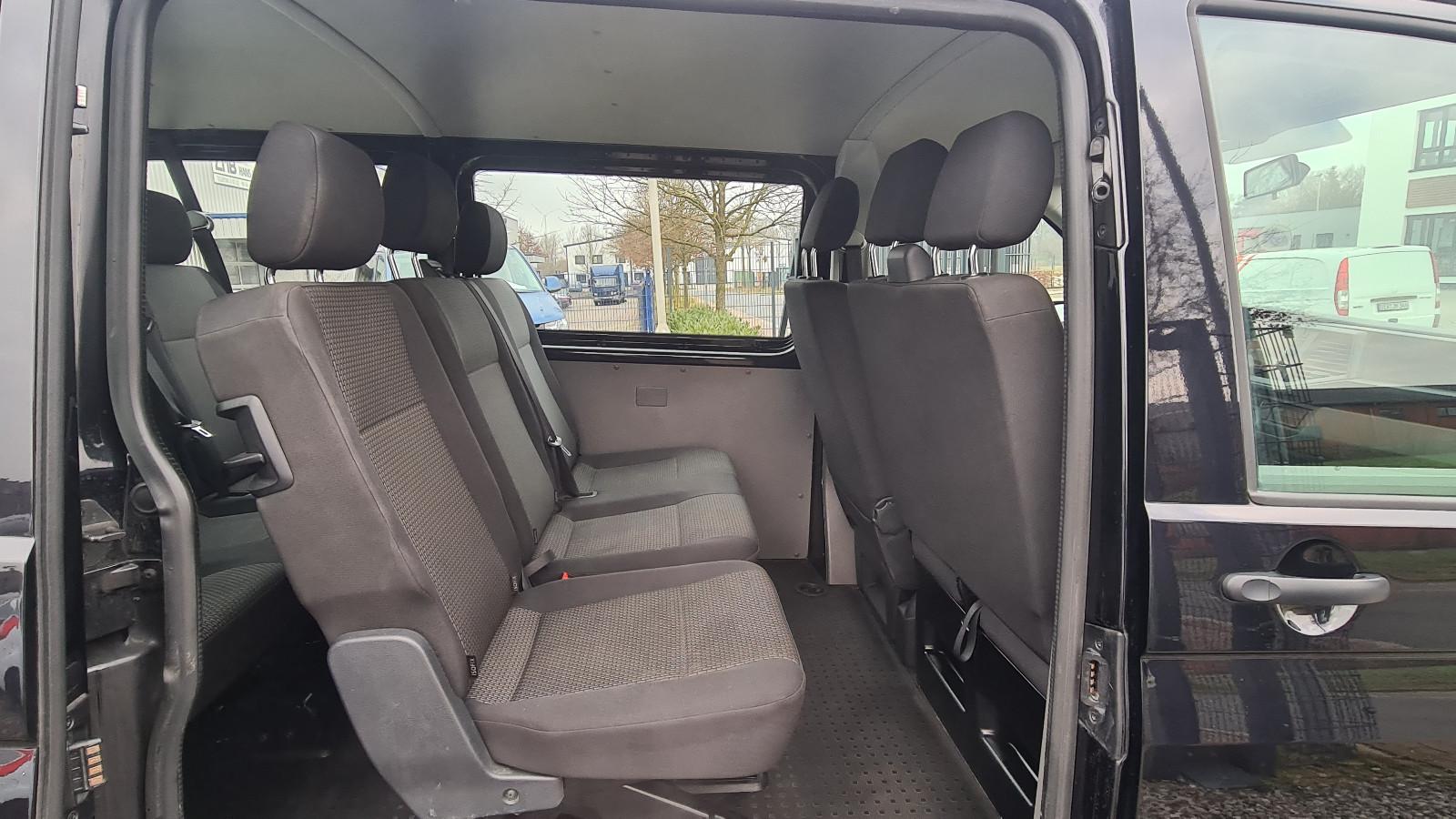 Volkswagen T6.1 Transporter Kombi 2.0 TDI -9.SITZER*NAVI-