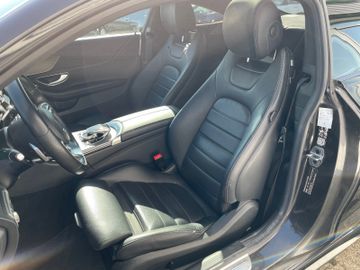 Fahrzeugabbildung Mercedes-Benz C 300 Coupe AMG Line Pano RFK Burmester uvm.