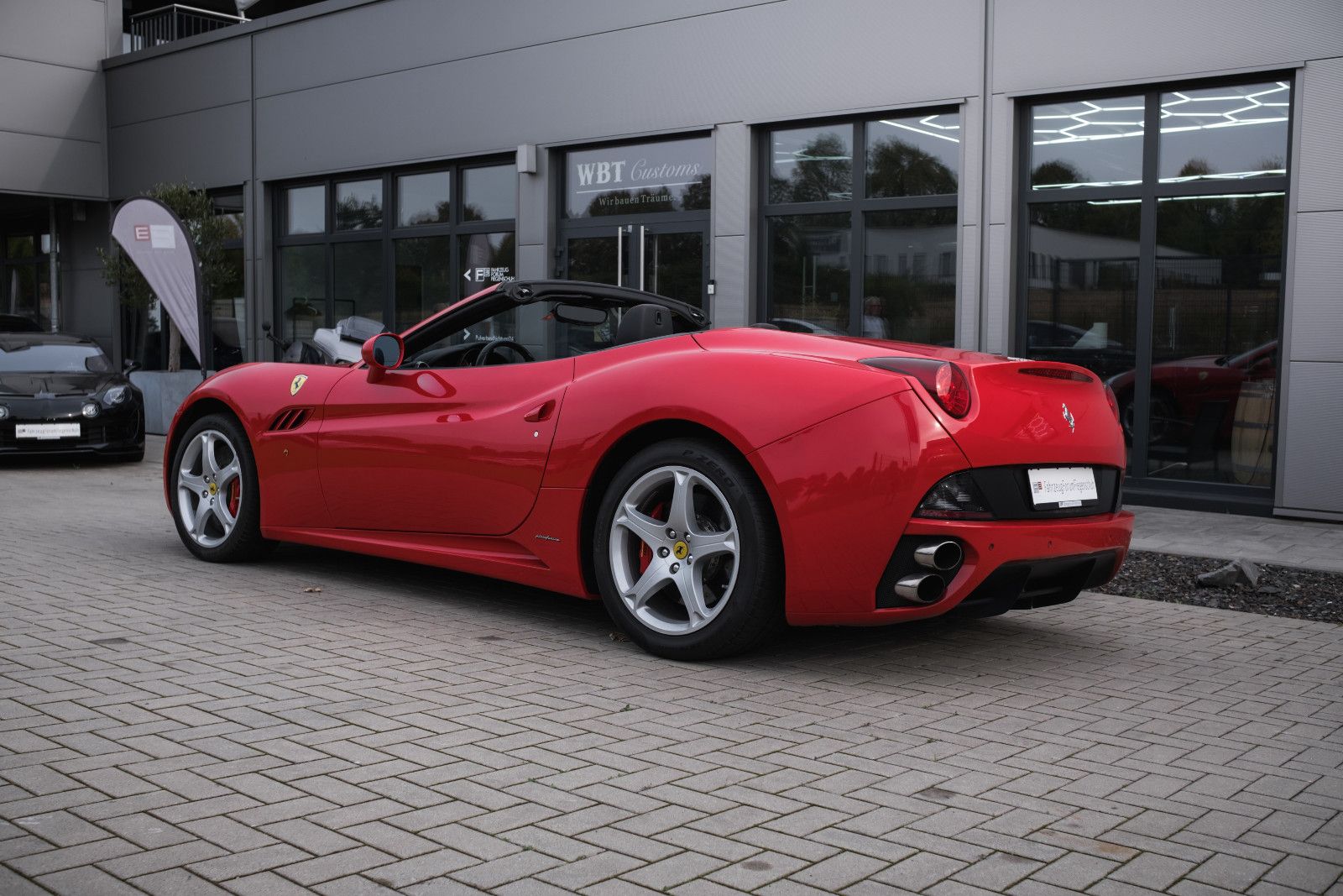 Fahrzeugabbildung Ferrari California-Scheckheft gepflegt-2.Hand