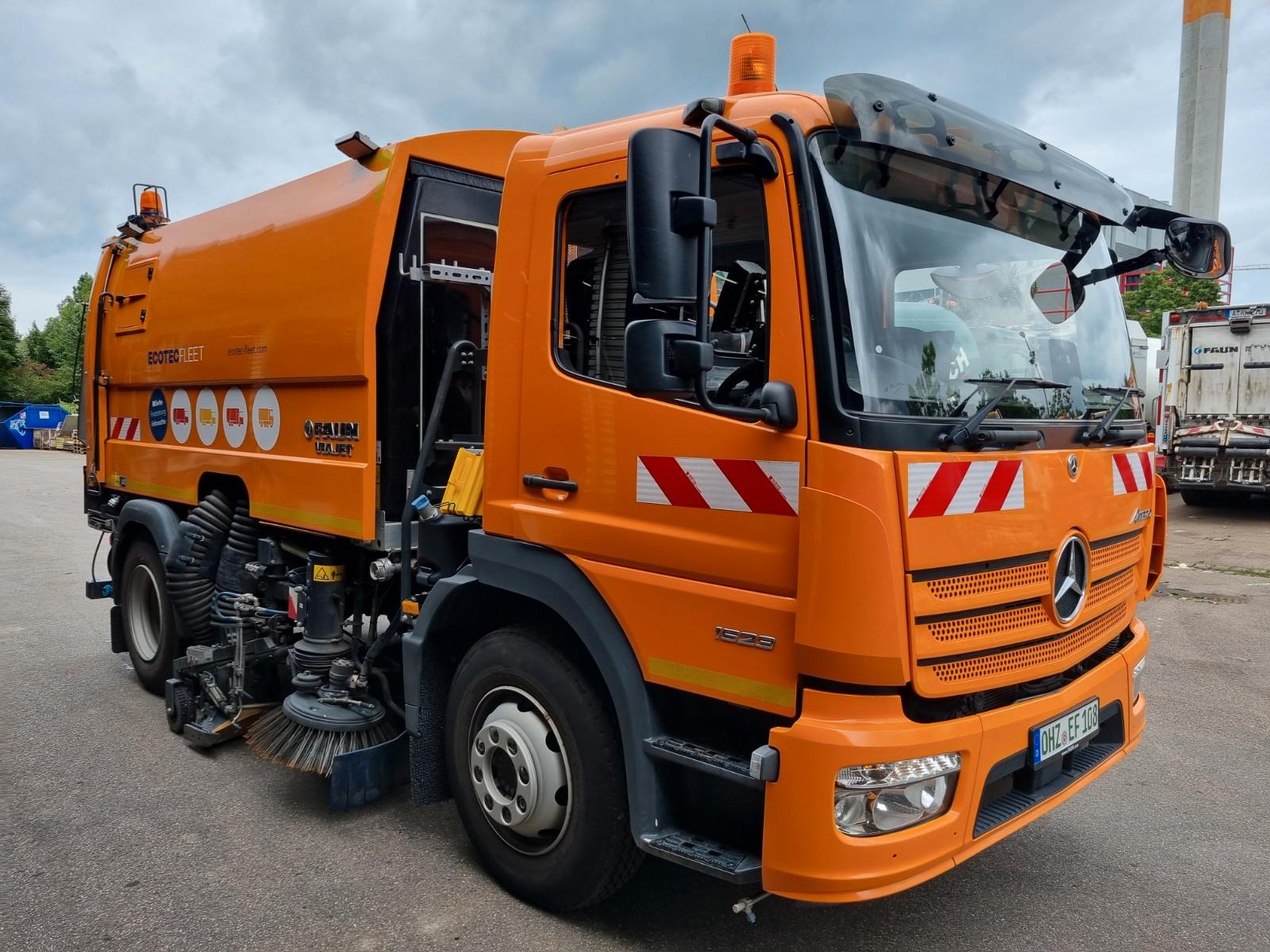 Mercedes-Benz Atego 1523 LKO mit FAUN VIAJET 6 R/L H