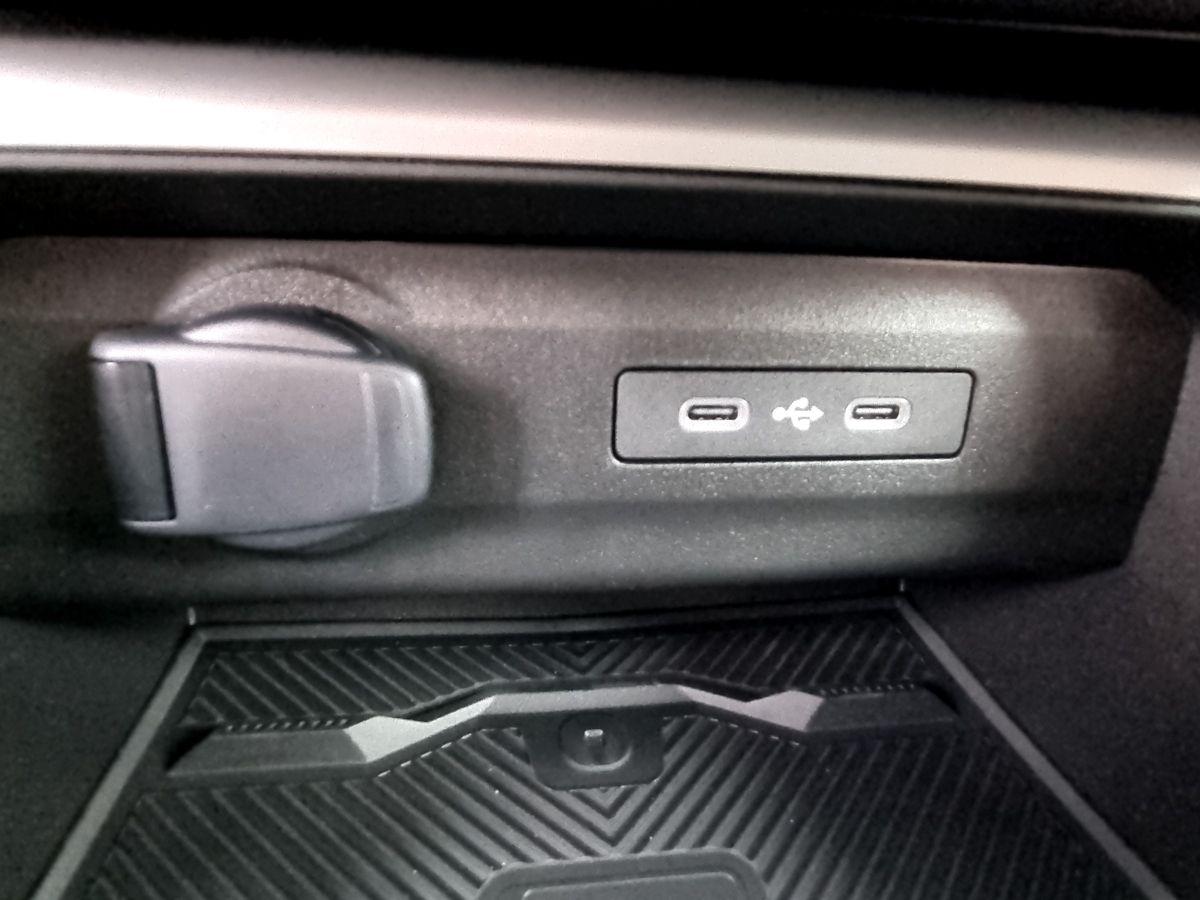 Fahrzeugabbildung Dacia Bigster Journey HYBRID 155
