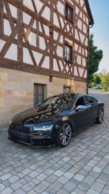 Audi S7 4.0 TFSI quattro Head-Up/360 Grad/Schiebedach - Audi S7 mit Benzin-Antrieb: Limousine