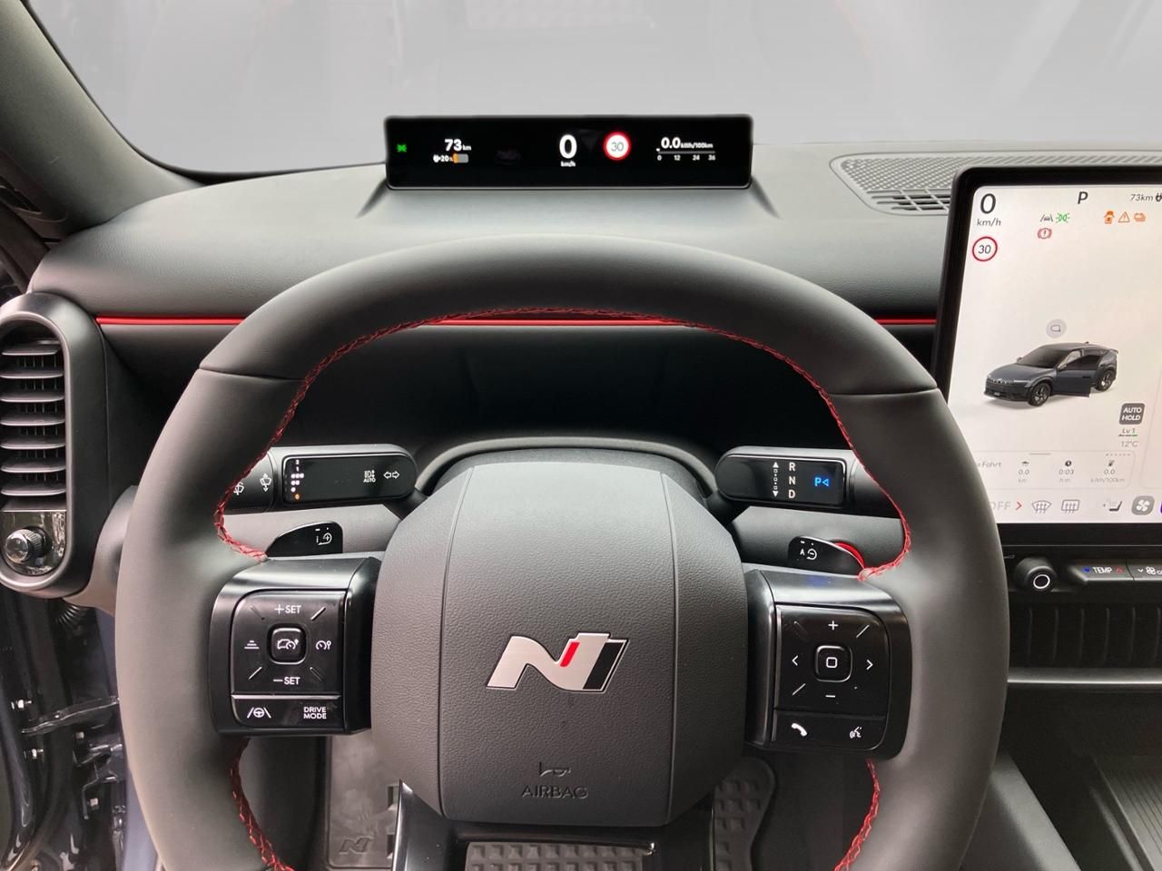 Fahrzeugabbildung Hyundai IONIQ 3 (MY27) 61 kWh (135 PS) 2WD N Line SHZ*LH
